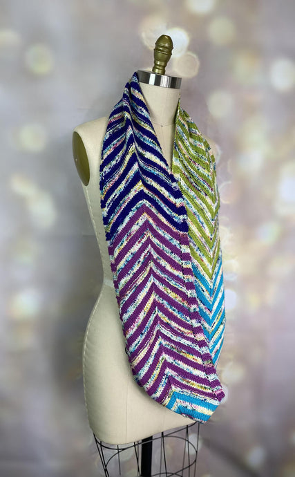 Chevron Stripes Scarf/Sussurro Shawl Kits